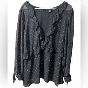 Torrid size 3 Black Polka Dot Ruffle Blouse